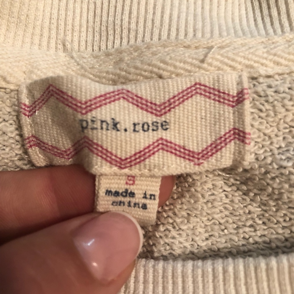 Sweater - Picture 4 of 4
